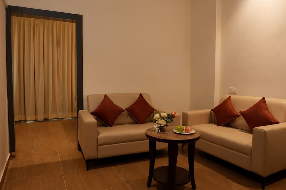 Suite King Room