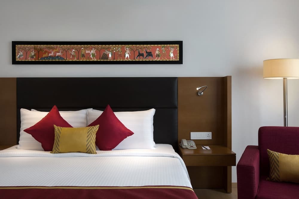 Superior Queen City View Room