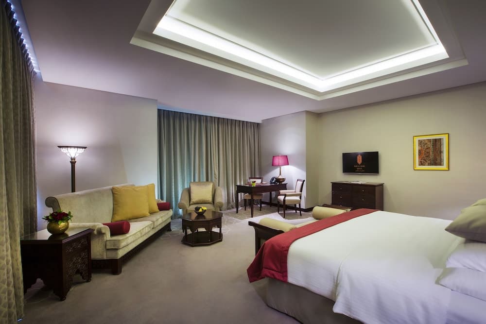 Palace King Room