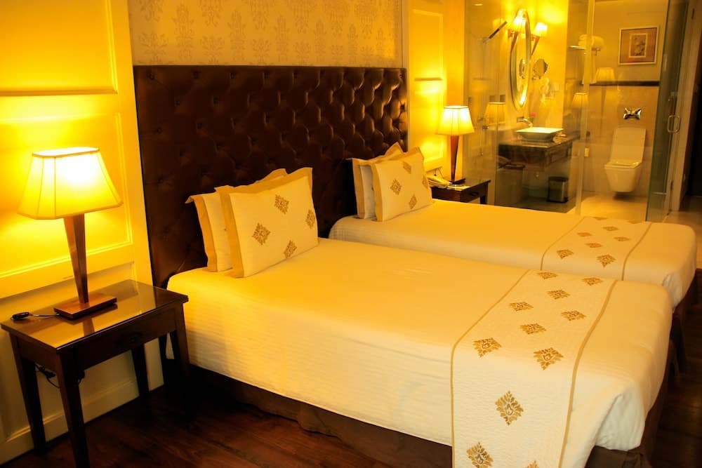 Queen Room