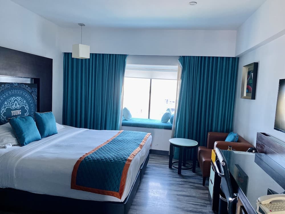 King Room