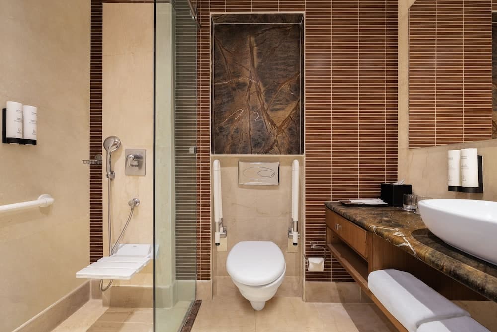 Twin City View Room