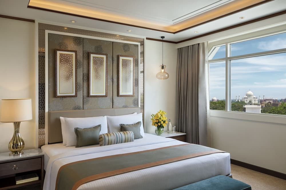 Suite King Room