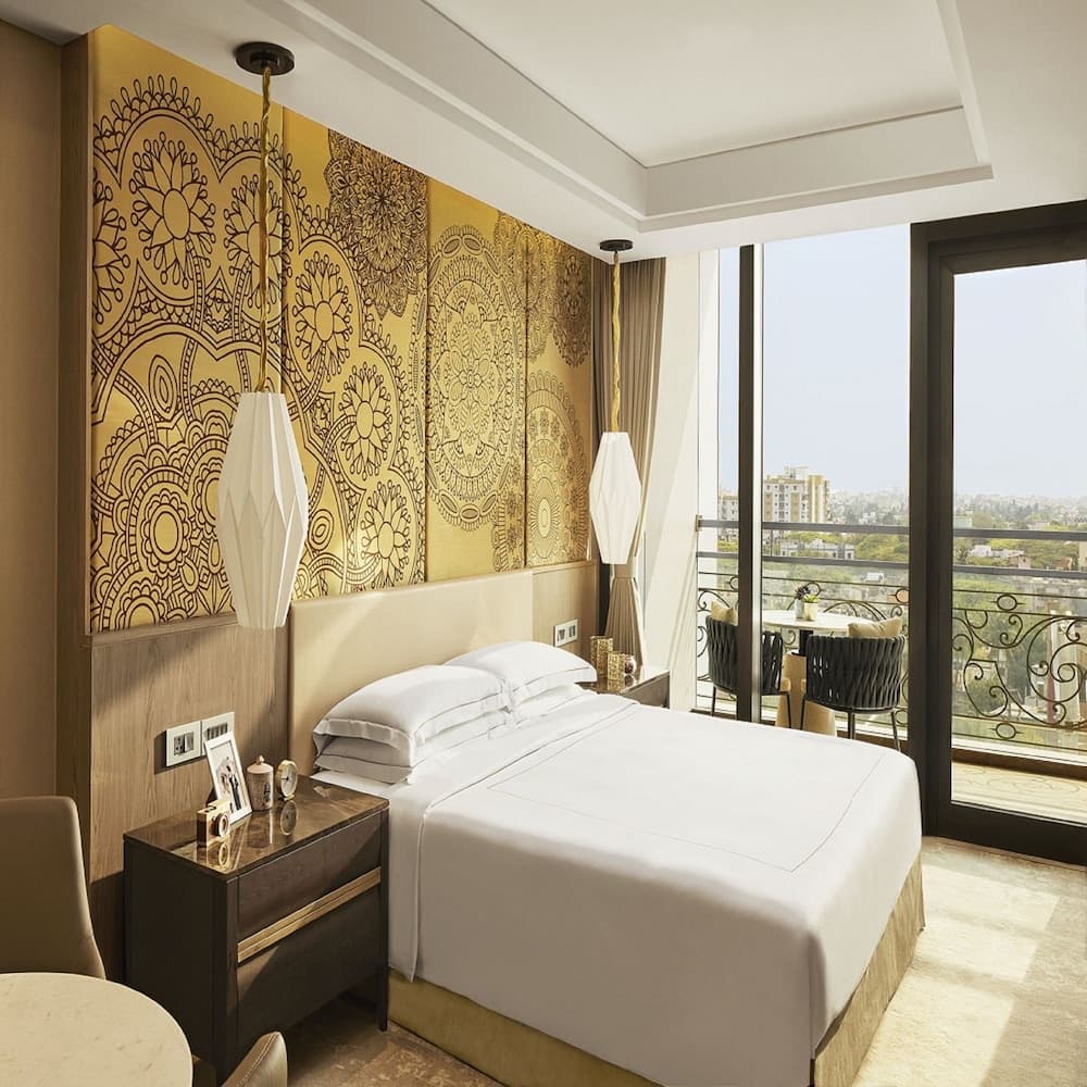 Twin Balcony Room
