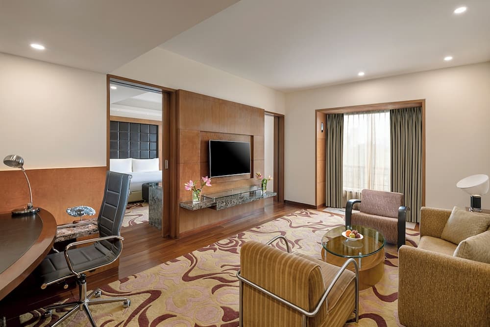Suite King Room