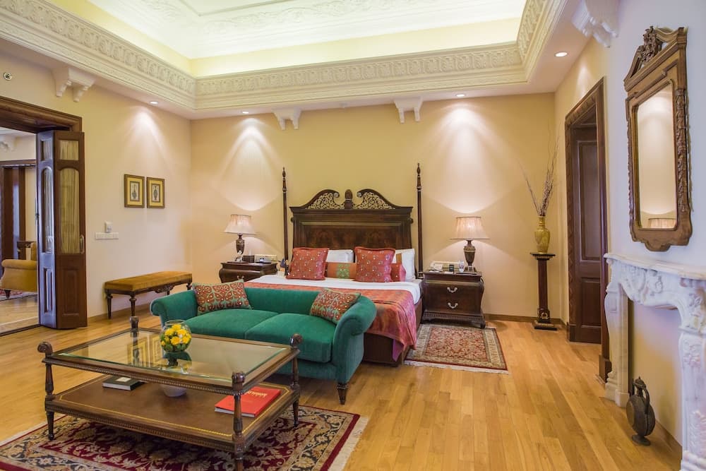 Suite King Room