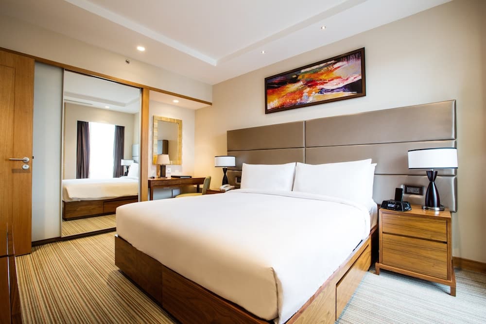 Superior King Room