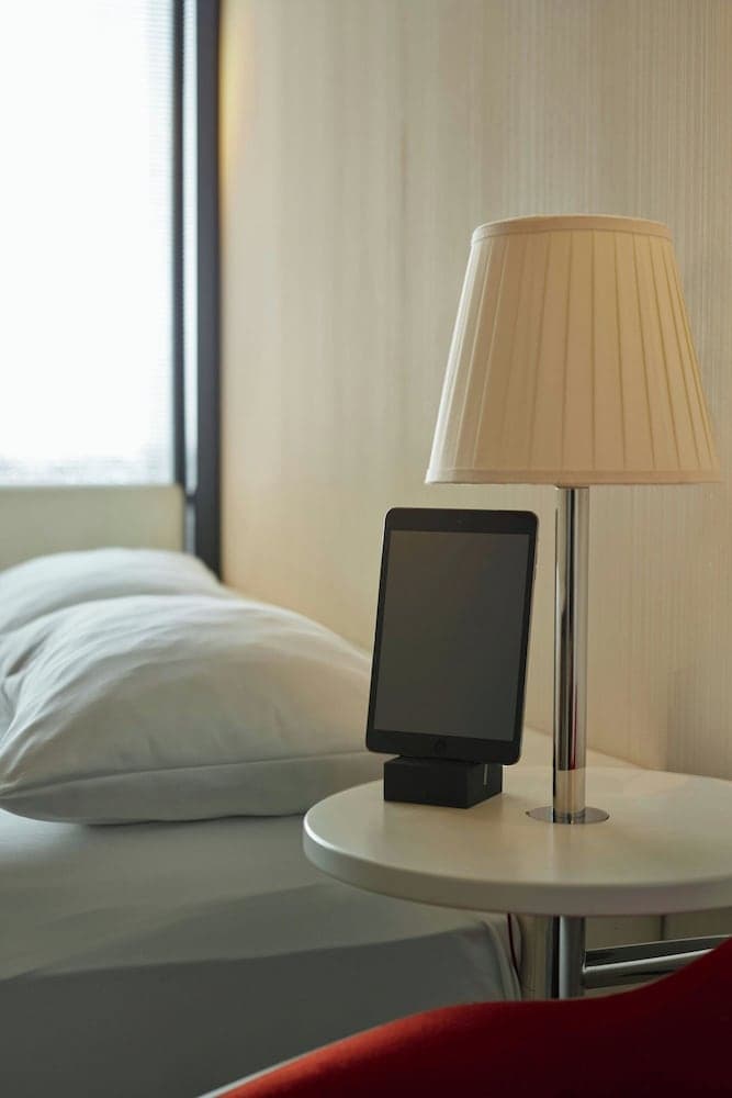 Premium King Room