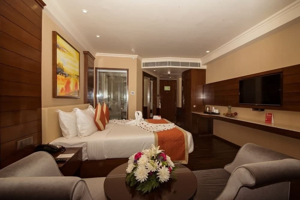 Club Twin Room