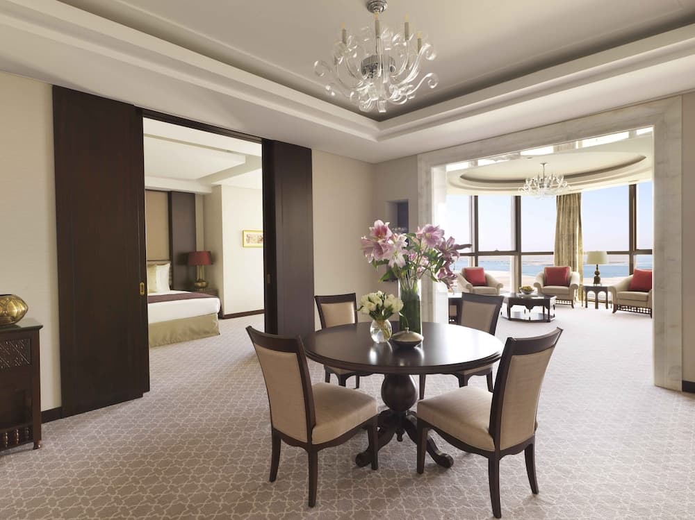 Suite King Room