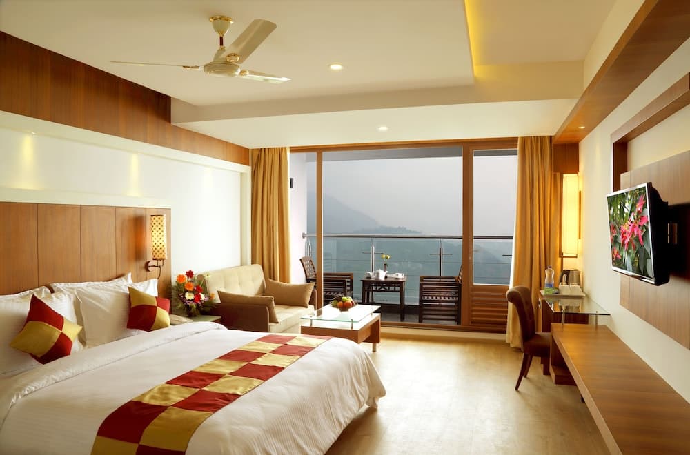 Anantha Premium Double or Twin Room, Valley View
