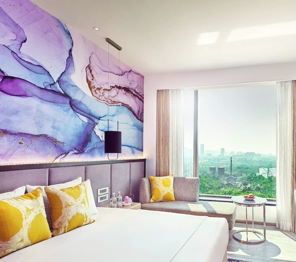 Superior Room King Bed