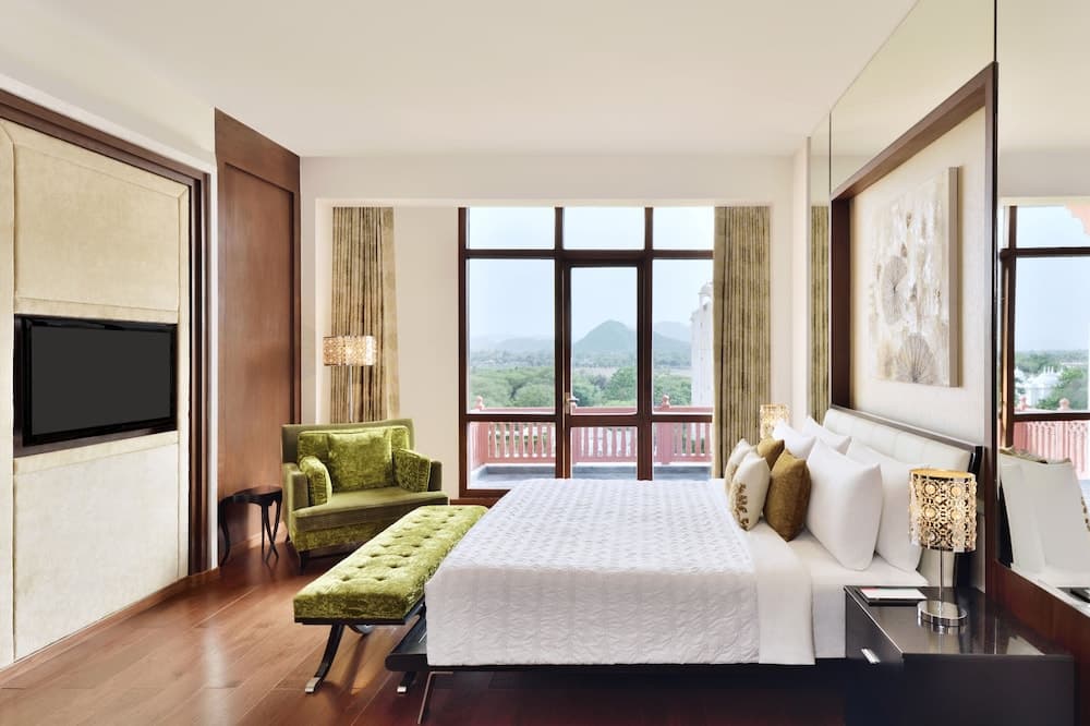King Bed Room
