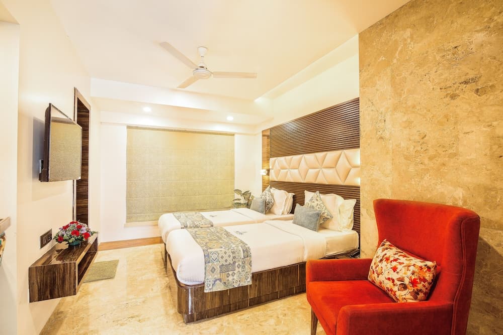 Queen Room