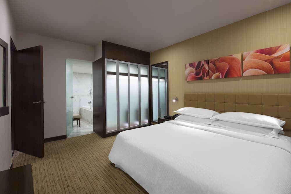 Suite King Room