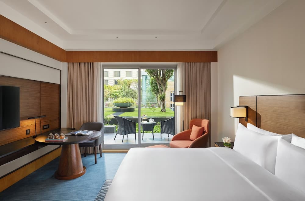 Club Twin Room