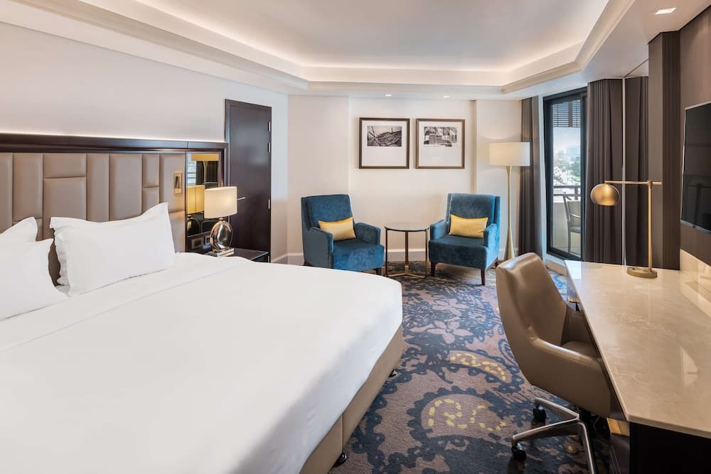Standard Twin Balcony Room