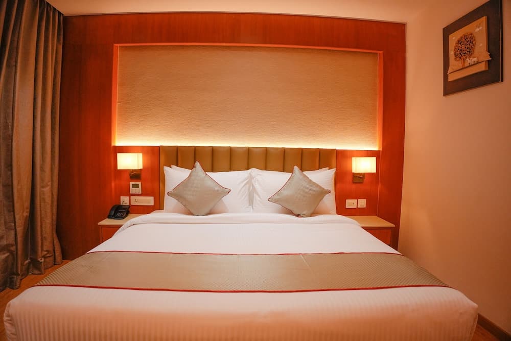 Superior King Room