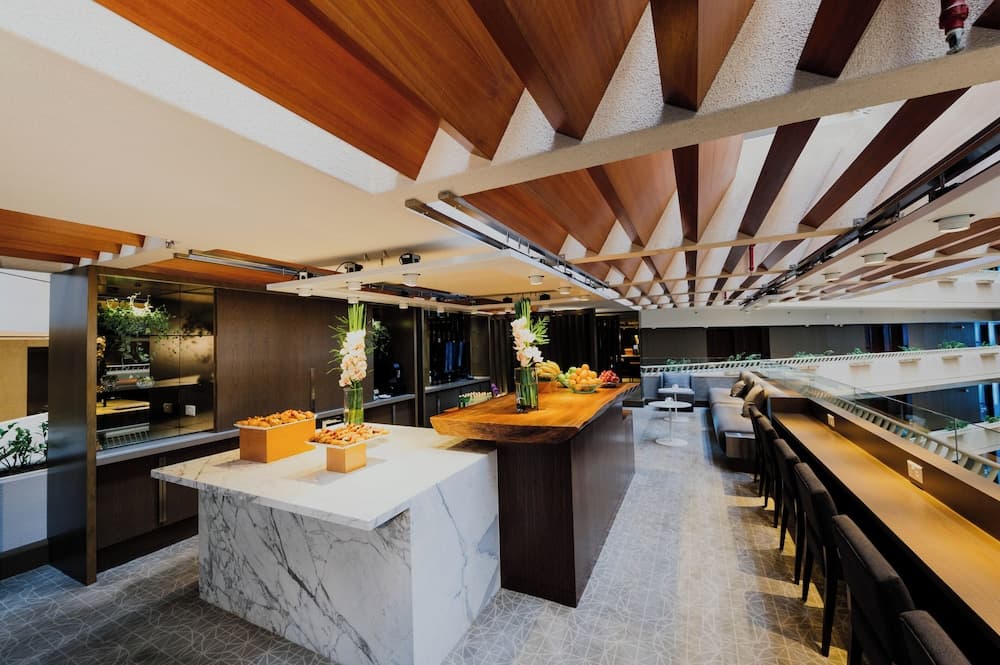 Executive King Room