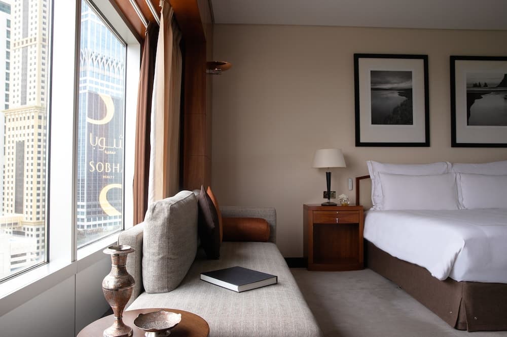 Club Twin Room