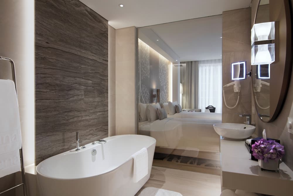 Twin City View Room