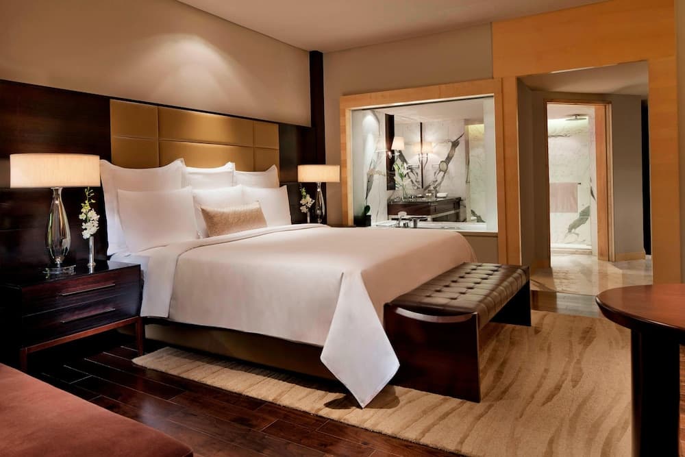 Executive King Room