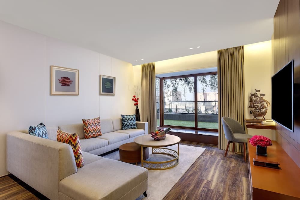 Suite King Room