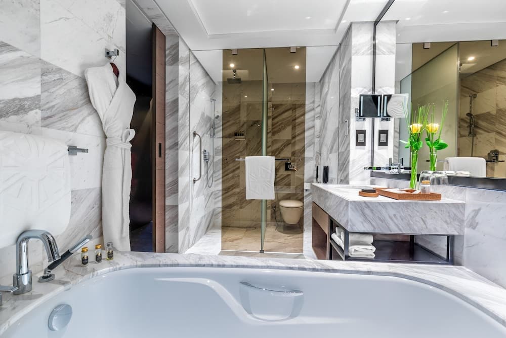 Suite King Room