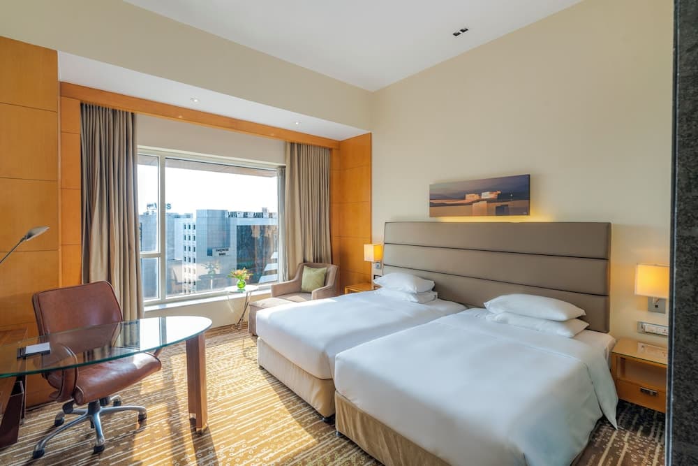 Twin Beds with Club Access
