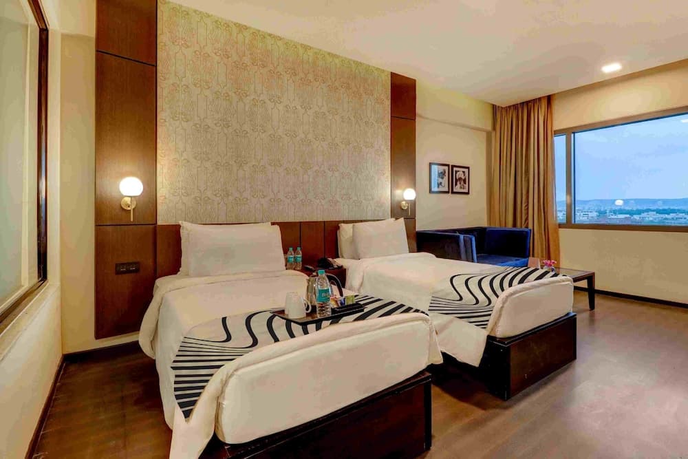 Club King Or Twin Room