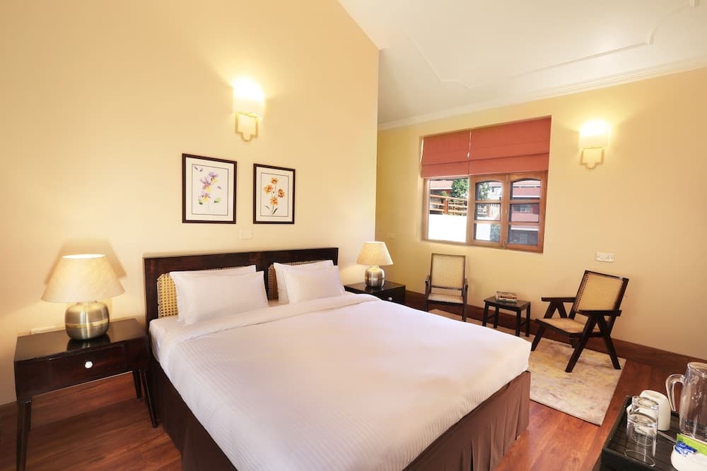 Luxury Cottage, 4 Bedrooms, Mountain View, Garden Area
