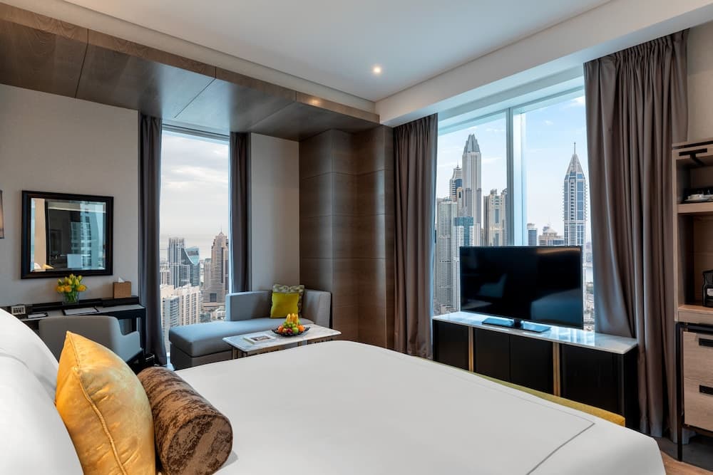 Superior King Room