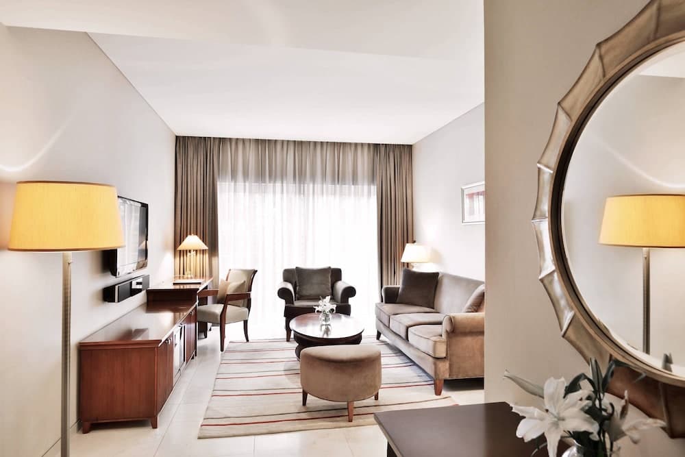 Suite King Balcony Room