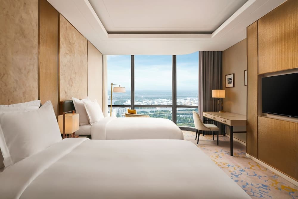 Premier Room, 2 Twin Beds, Non Smoking, Sky View