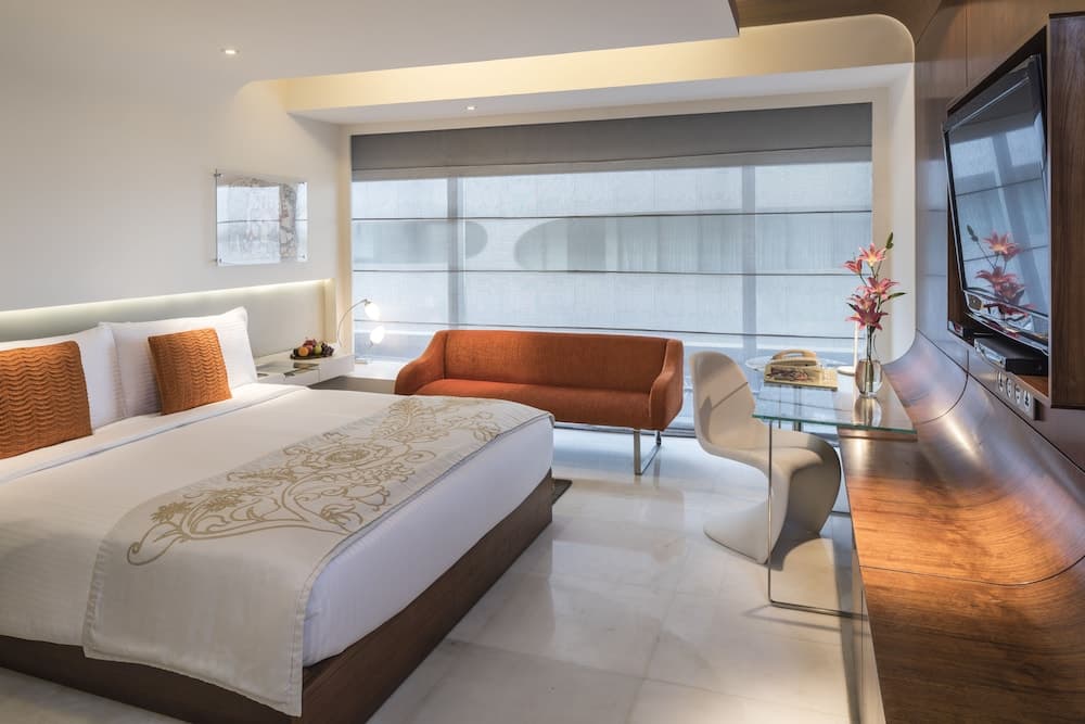 King Courtyard View Room