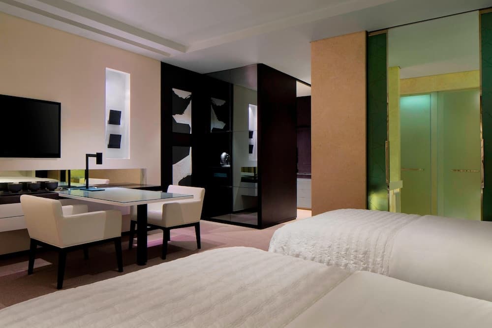 Royal Double Room
