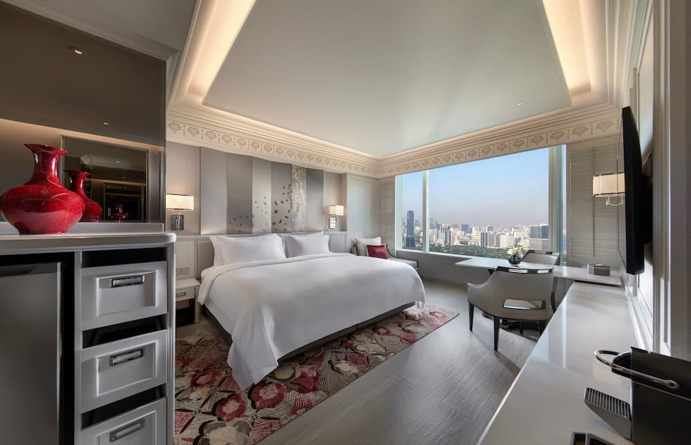 Premium King Room