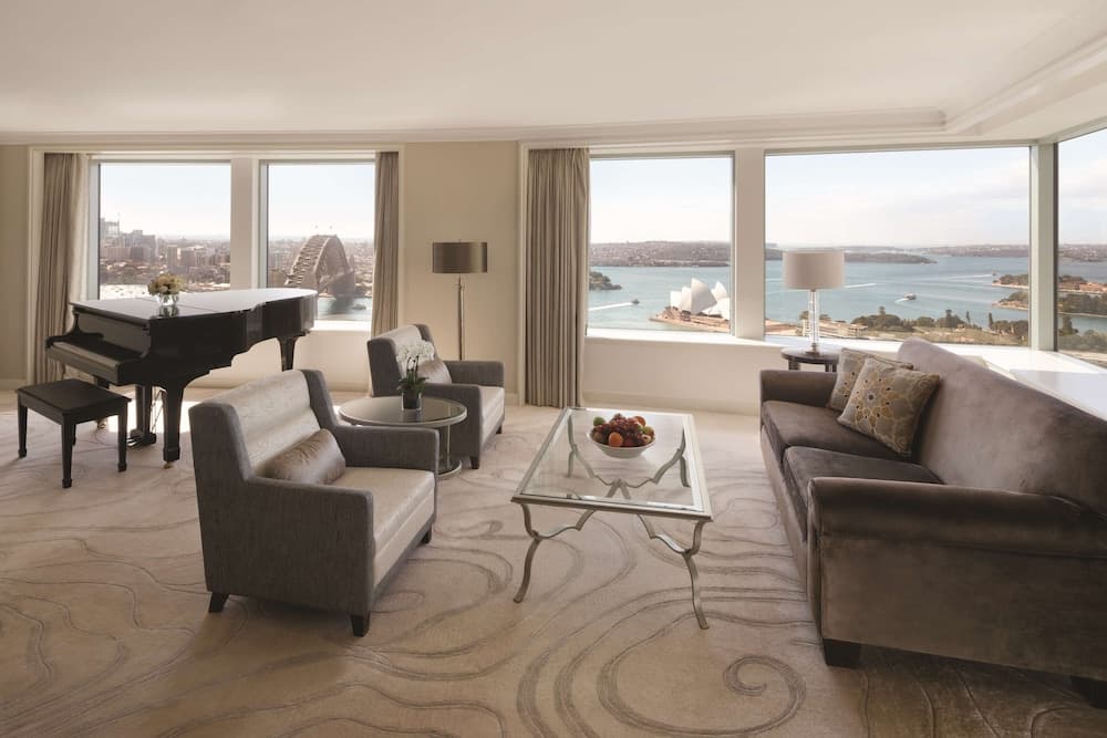 Royal King High Floor Room