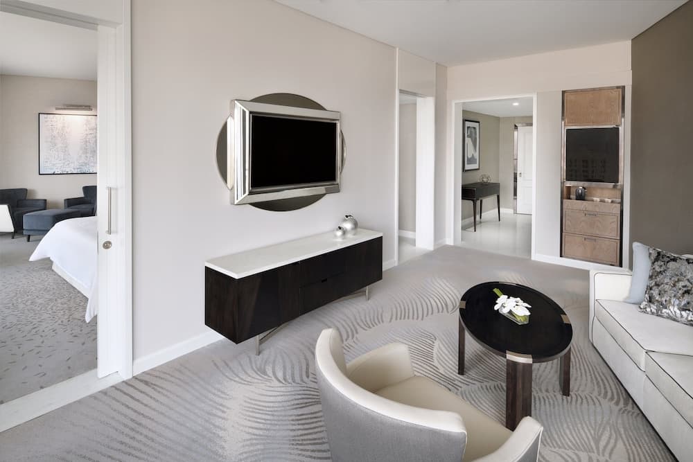 Suite King Room