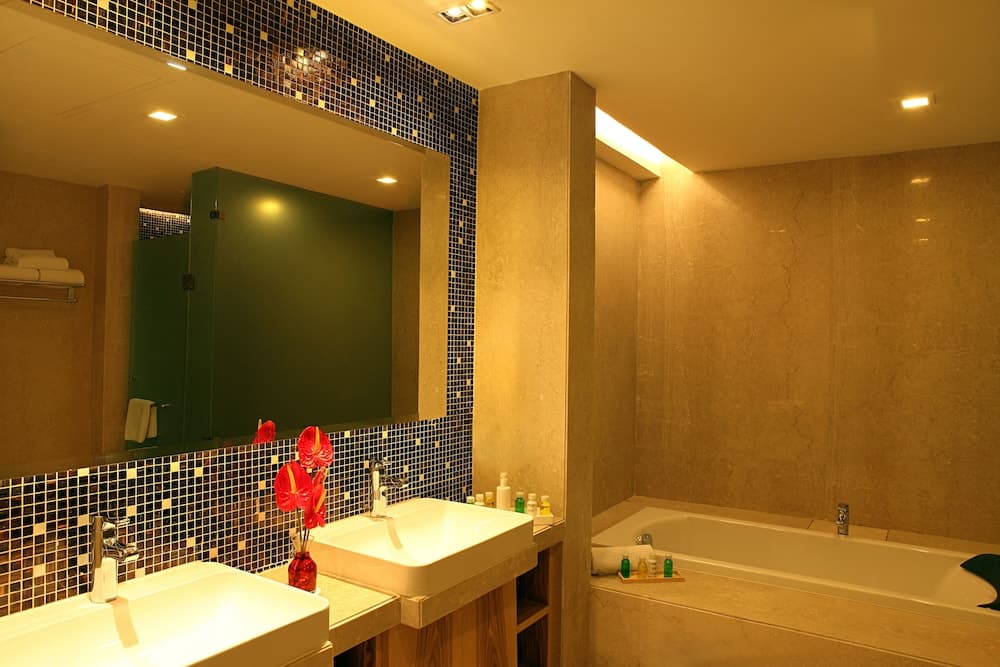 Suite King Room
