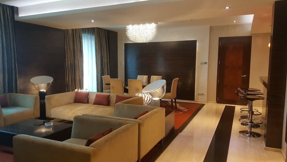 Suite King Room