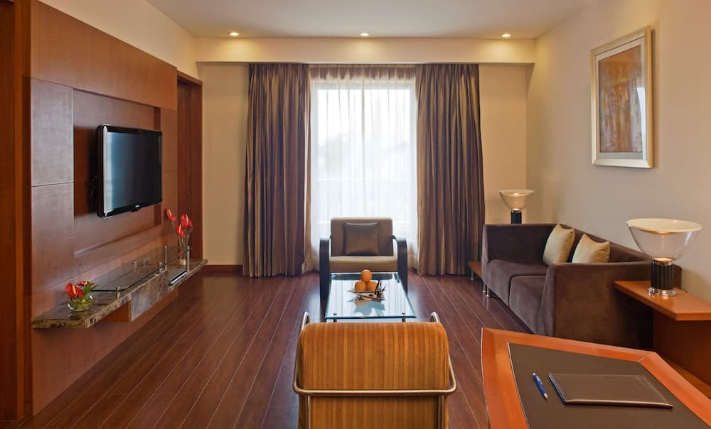 Suite King Room