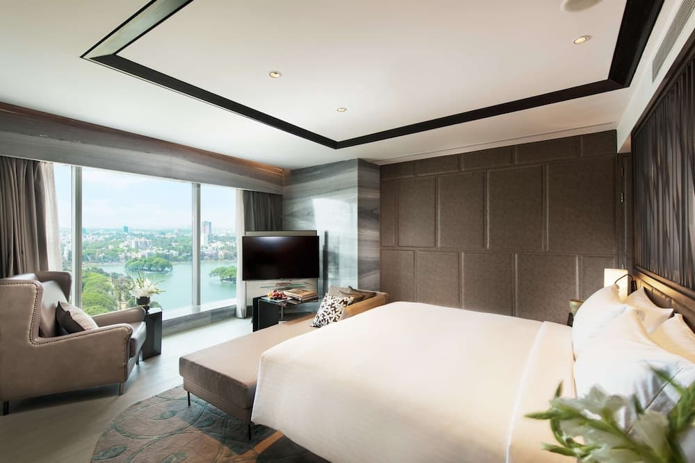Suite King Room