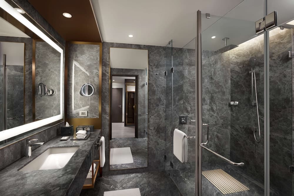 Royal Twin Room