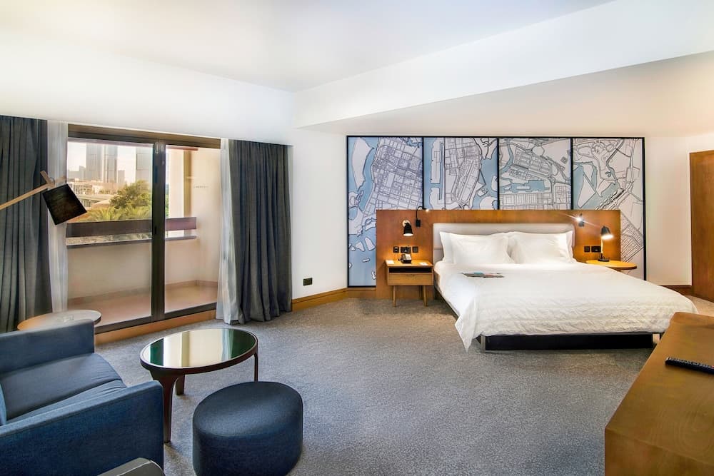 Junior Suite King Room
