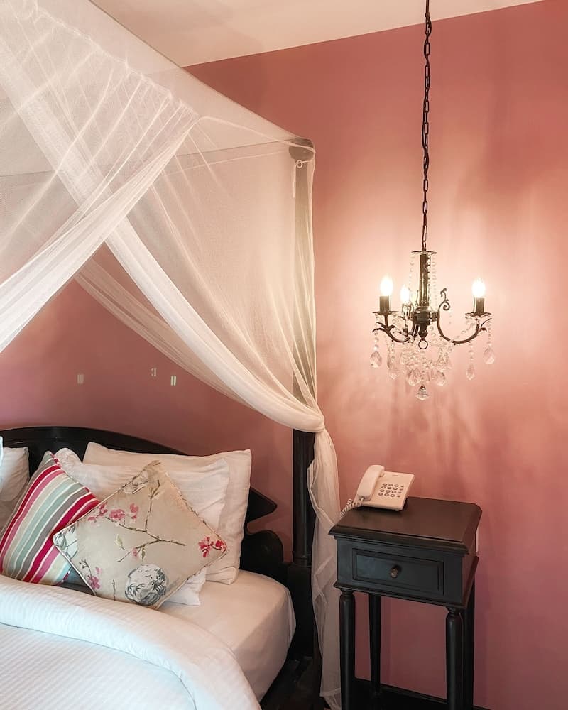 Deluxe Room, 1 King Bed, Sea View, Sea Facing