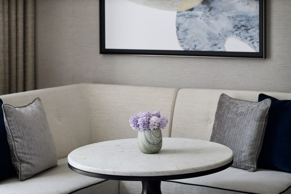 Premier King Room