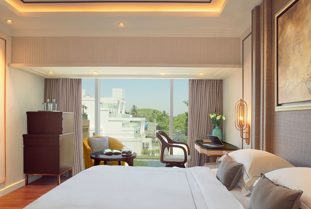 Suite King Room