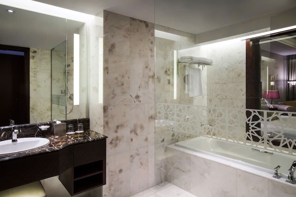 Premier King Room