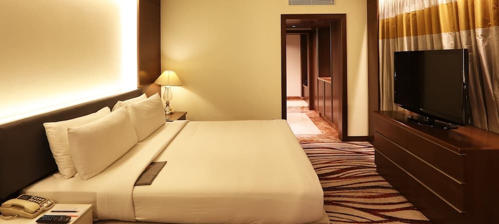 Royal King Room